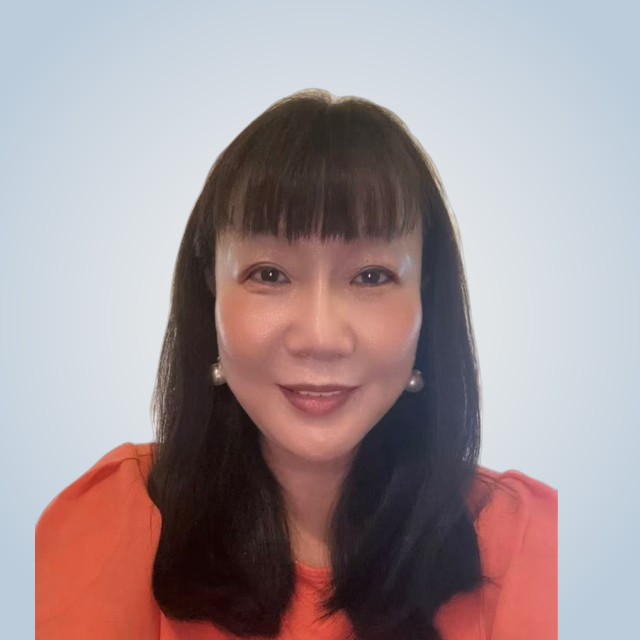 Kate, licensed therapist at Ocean Breeze Spa
